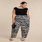 Barrel Leg Pant image number null