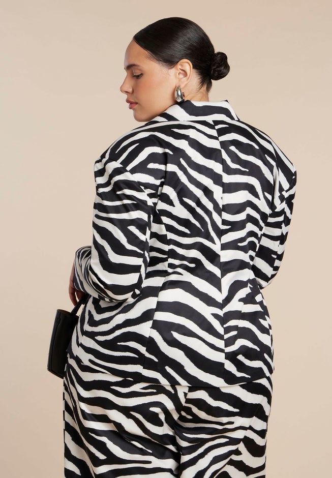 Nipped Waist Zebra Print Blazer image number 2