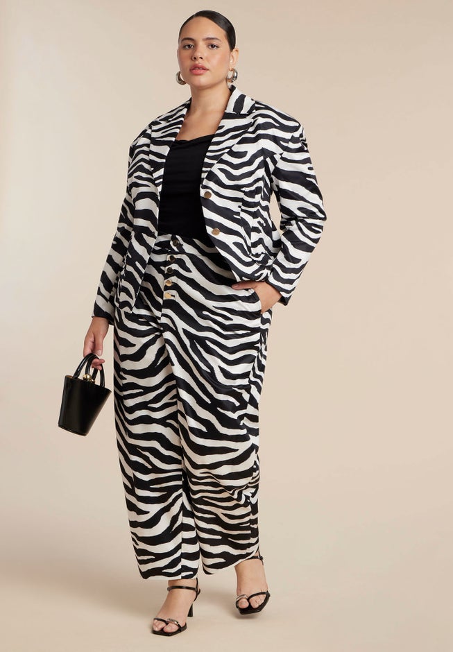 Nipped Waist Zebra Print Blazer image number 3