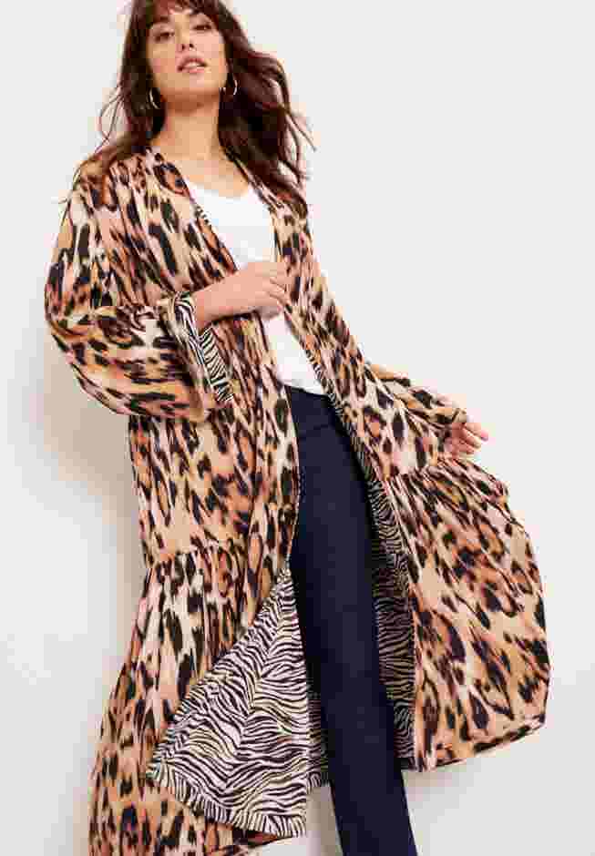 Reversible Printed Duster image number 2