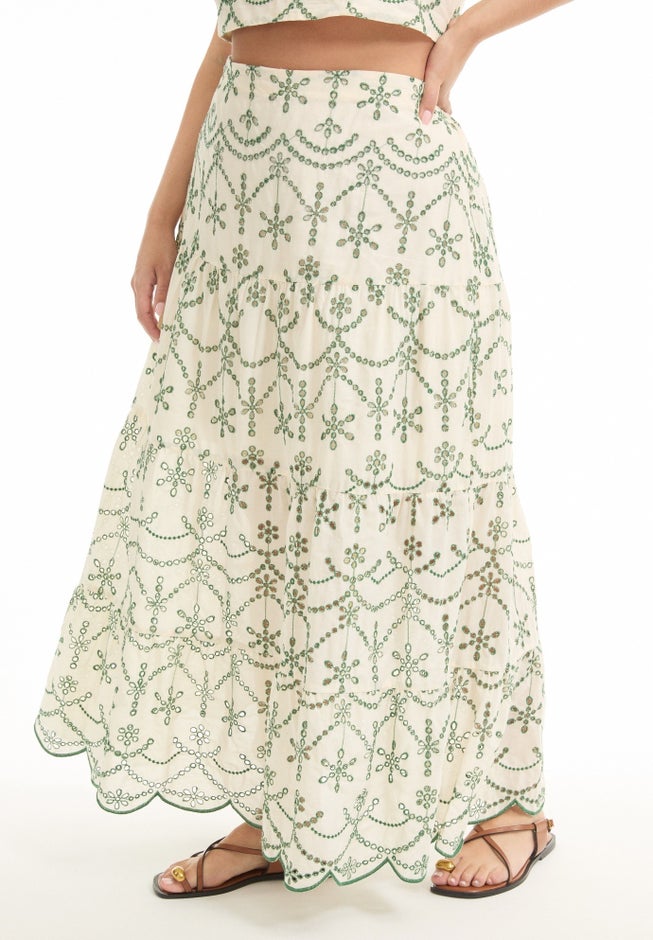 Eyelet Scalloped Hem Maxi Skirt image number 3