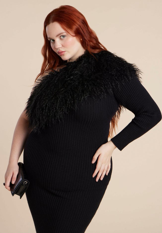 Fur Neckline Maxi Dress image number 3