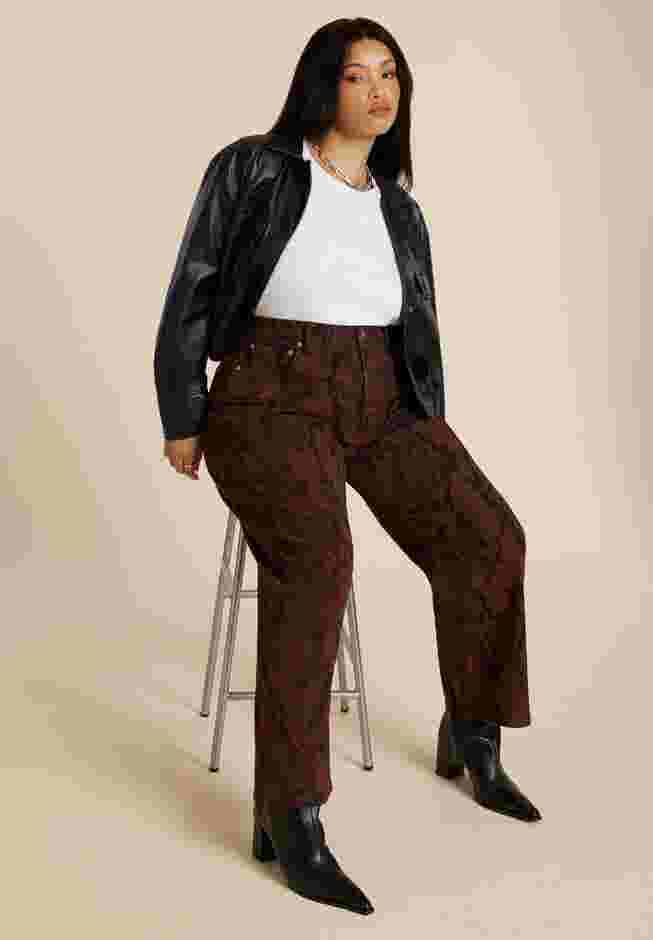 Snake Print Relaxed Leg Jean image number 2