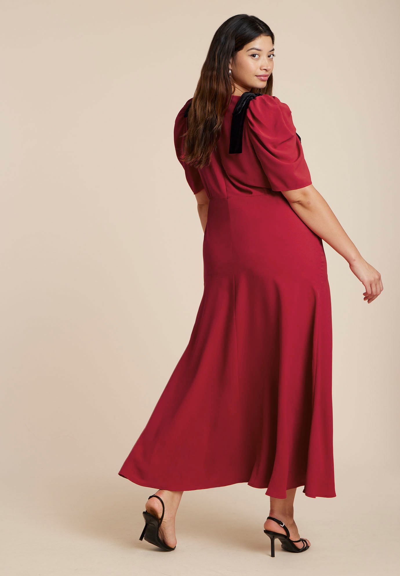 Flowy Bow Detail Maxi Dress image number 1