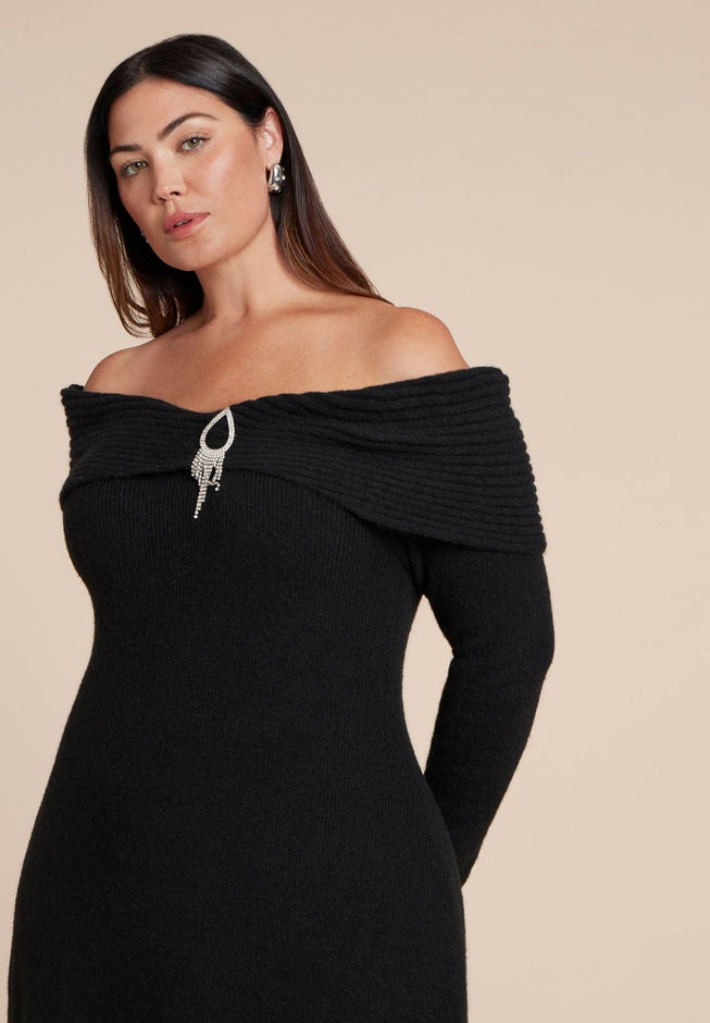 Brooch Sweater Dress image number 2