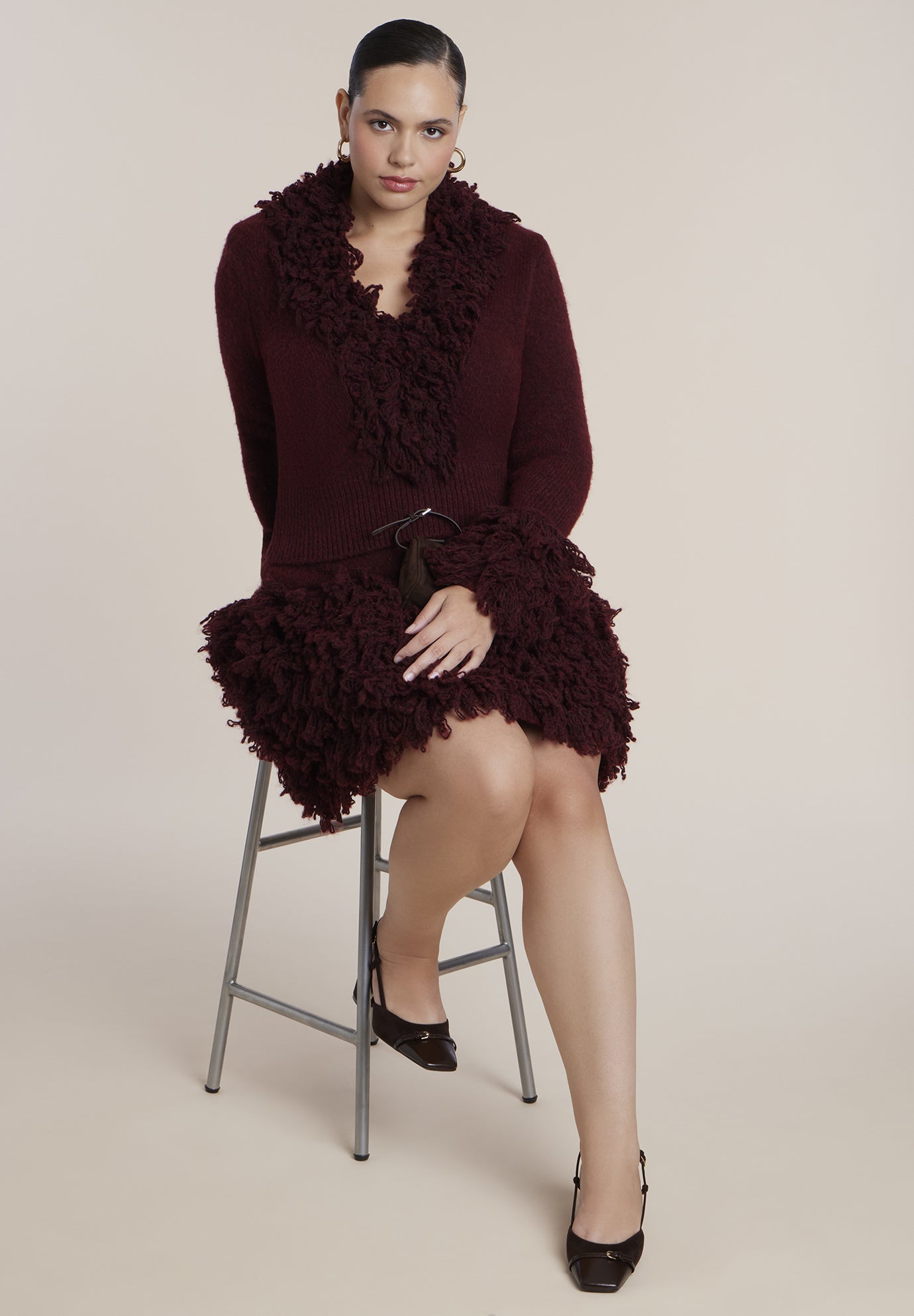 Fringe Knit-Trim V-Neck Sweater image number 3