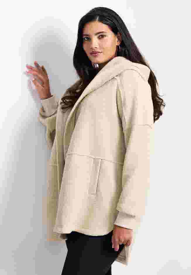 Weekender Hooded Fleece Jacket image number 2