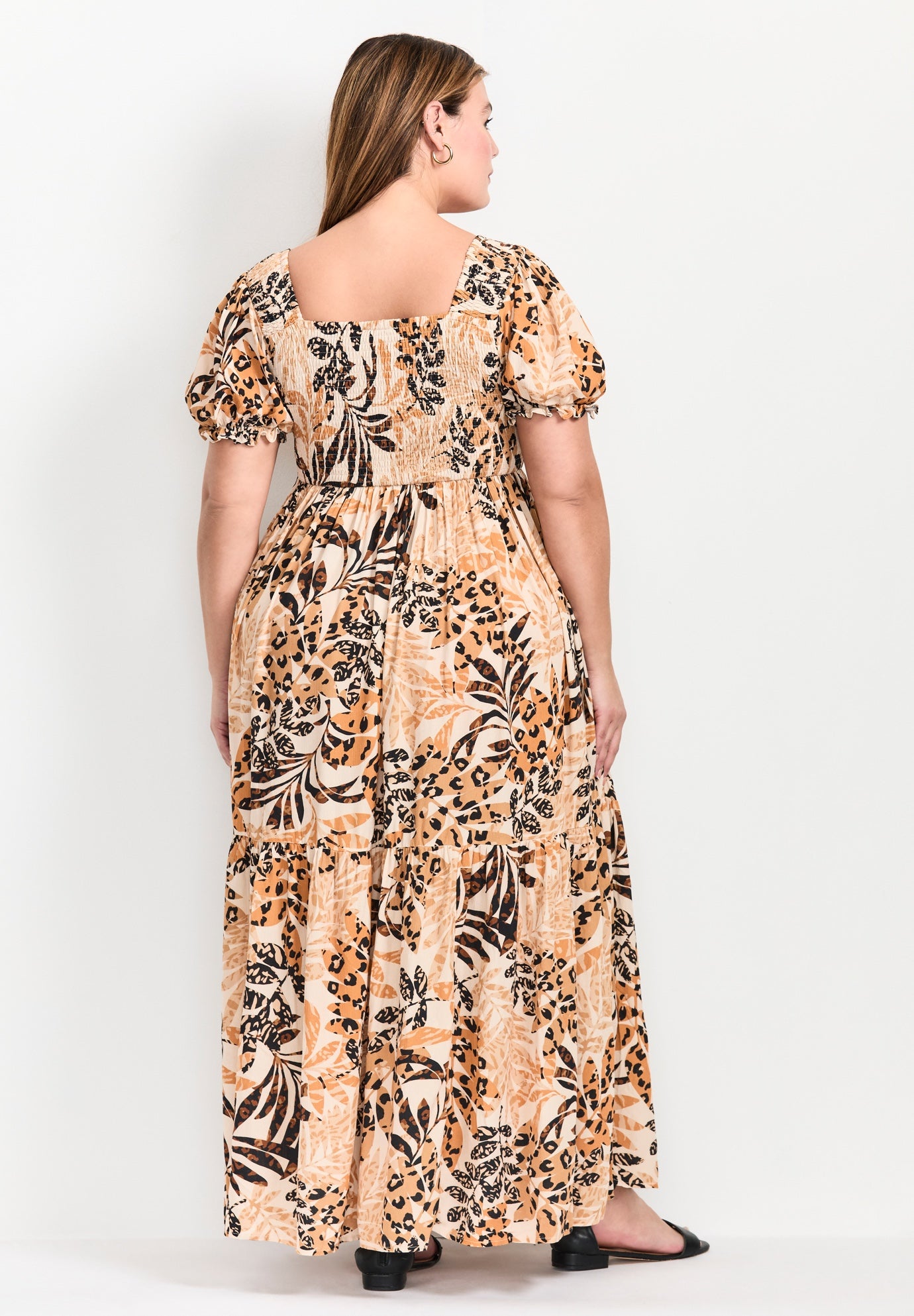 Sophia Shirred Bodice Maxi Dress image number 1