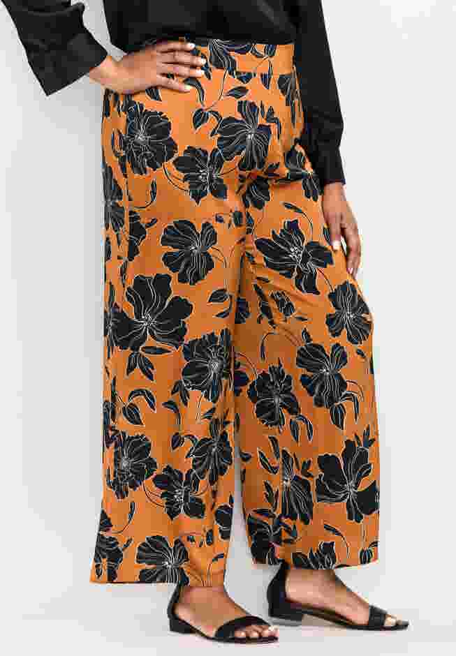 Goldi Wide Leg Satin Pant image number 2