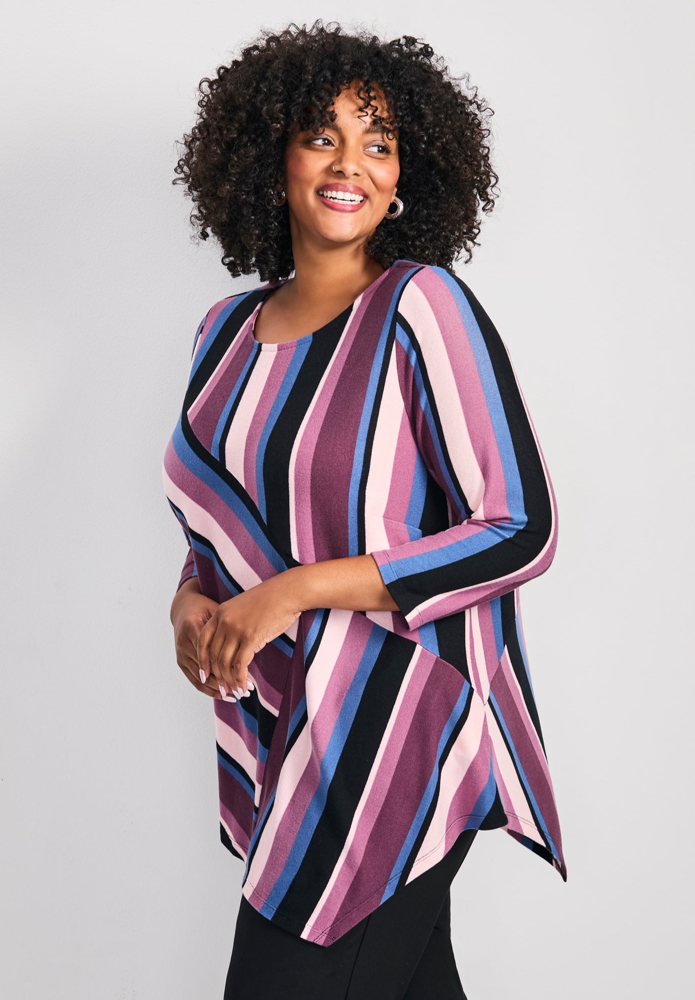 Kaya Asymmetrical Hacci Top image number 2