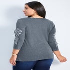 Casey Embroidered Top image number null