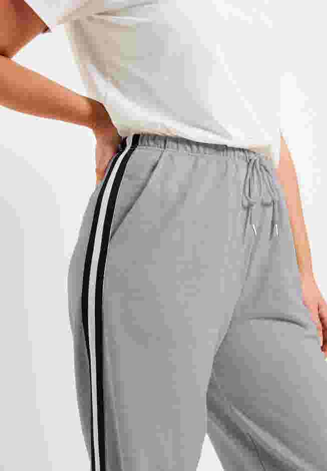 French Terry Jogger image number 3