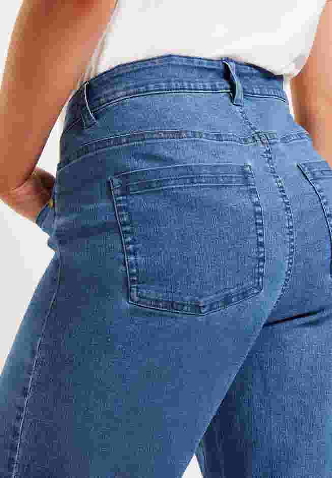 June Fit Wide-Leg Jeans image number 3