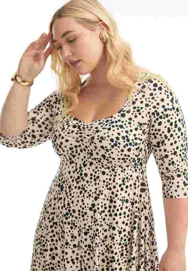 Sweetheart Swing Dress image number 2
