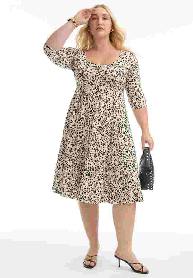 Sweetheart Swing Dress image number 0