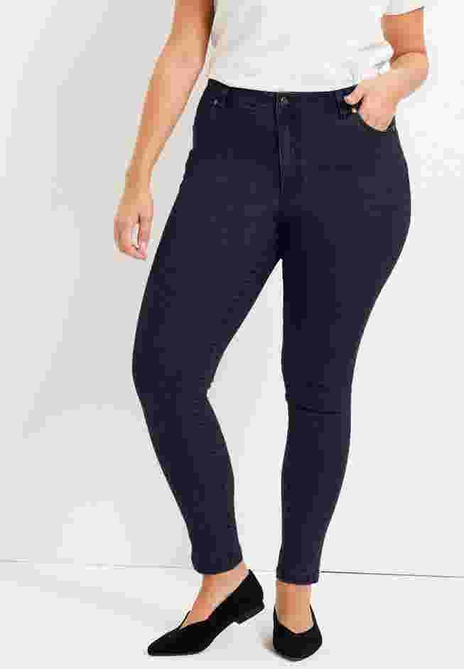 Curvie Fit Skinny Jeans image number 4