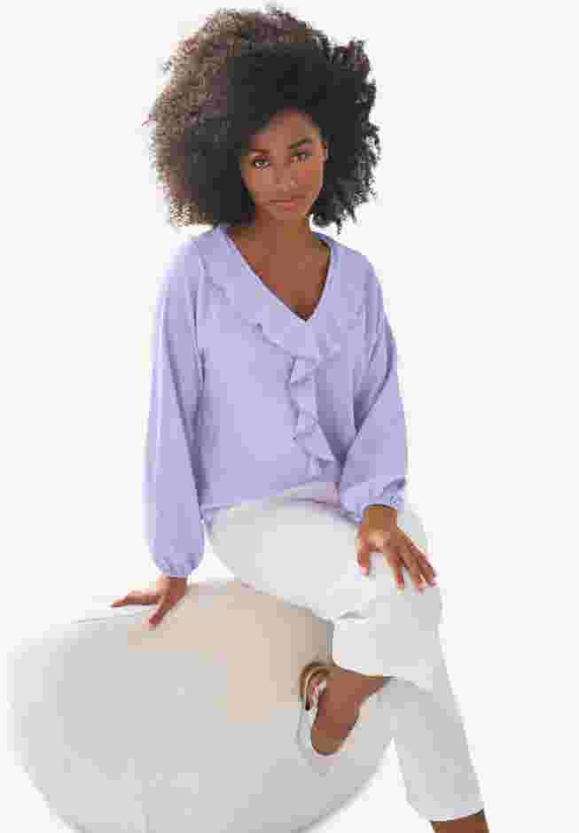 Knit Top With Ruffled V-Neck image number 0