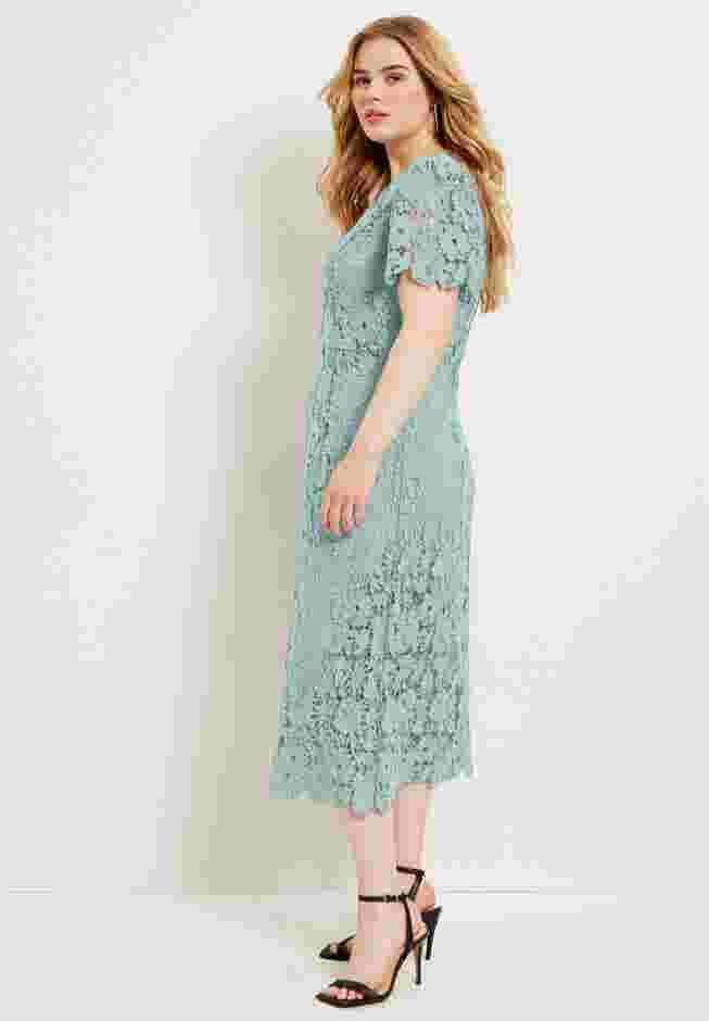 Square-Neck Lace Dress image number 2