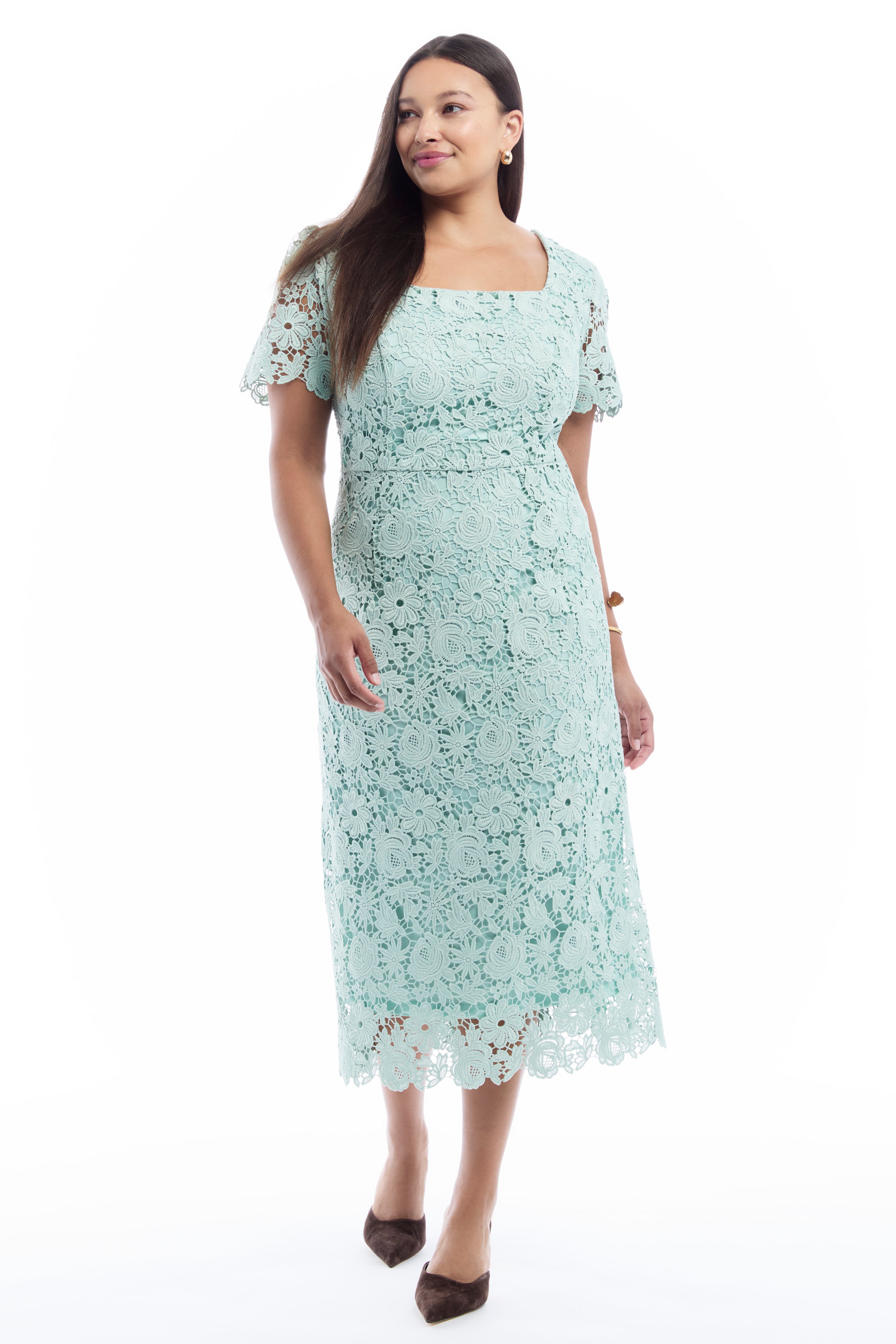 Square-Neck Lace Midi Dress image number 0