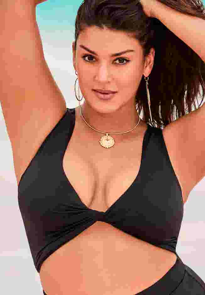 Twist Front Crop Top image number 0