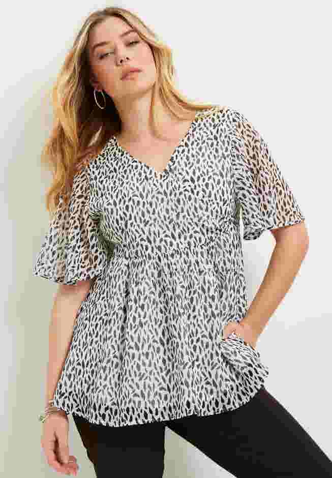 Faux Wrap Fit-and-Flare Top image number 4