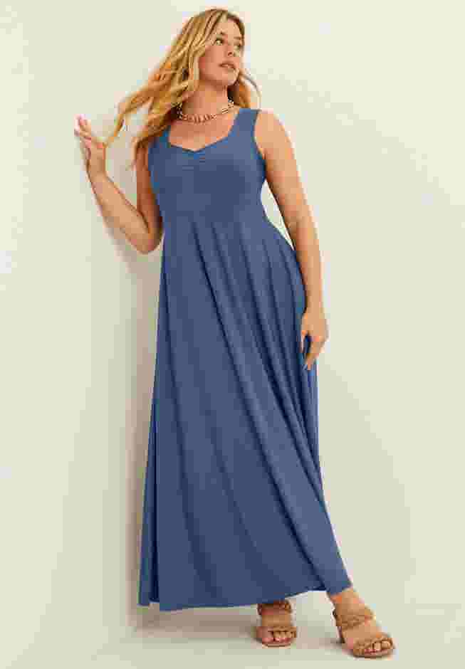 Sleeveless Sweetheart Dress image number 0