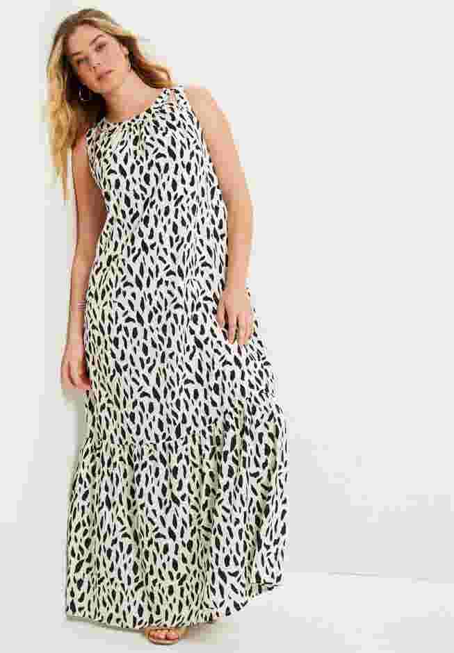 Cutout Neckline Maxi Dress image number 5