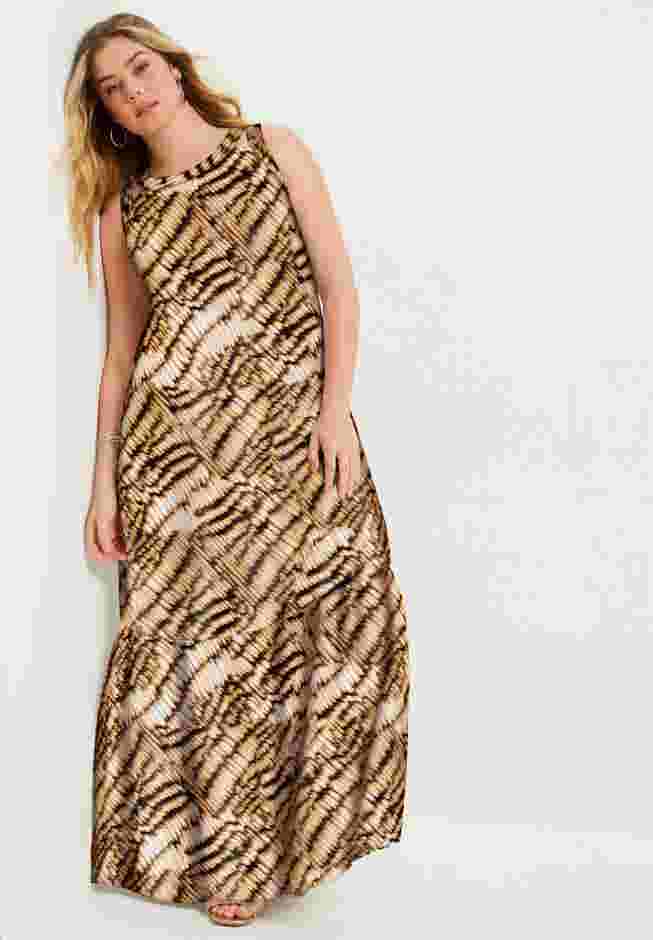 Cutout Neckline Maxi Dress image number 0