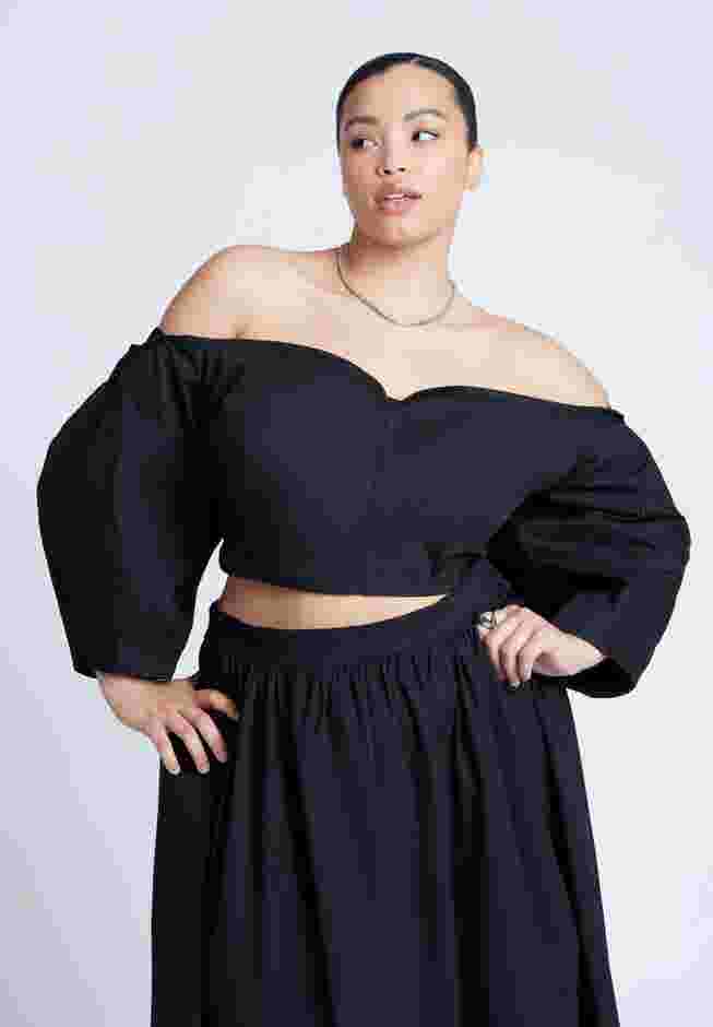Off The Shoulder Sweetheart Neckline Top image number 1