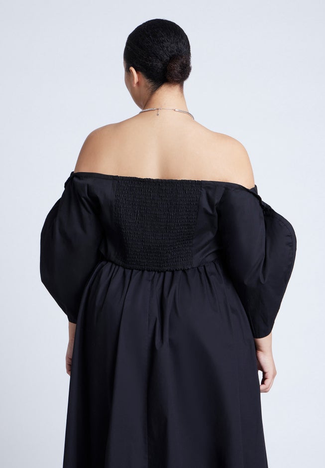 Off The Shoulder Sweetheart Neckline Top image number 2