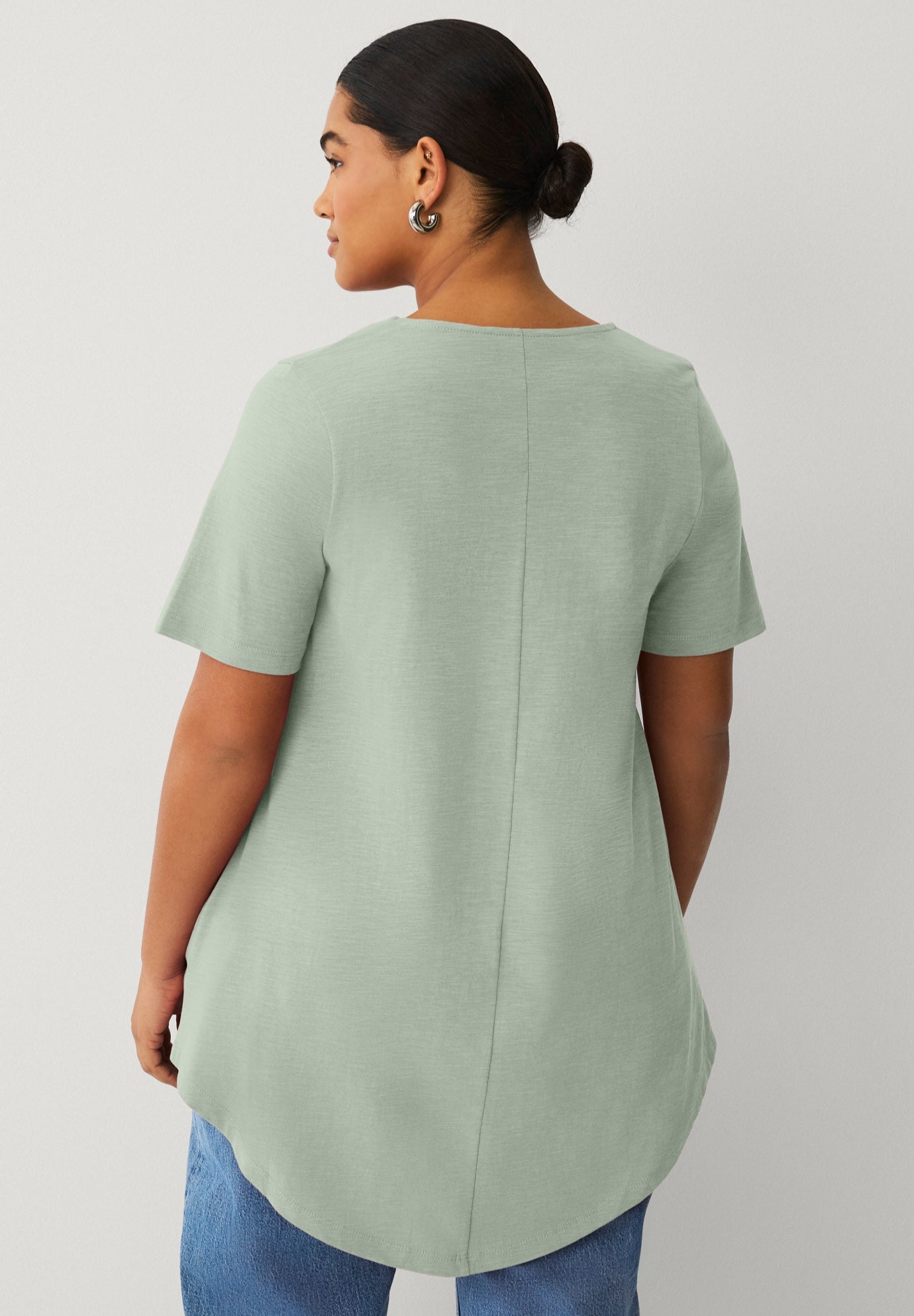 V-Neck Inverted Pleat Tunic with Curved Hem image number 1