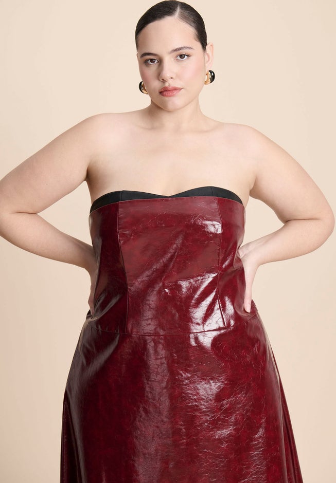 Textured Faux Leather Dress With Cup Detail image number 5