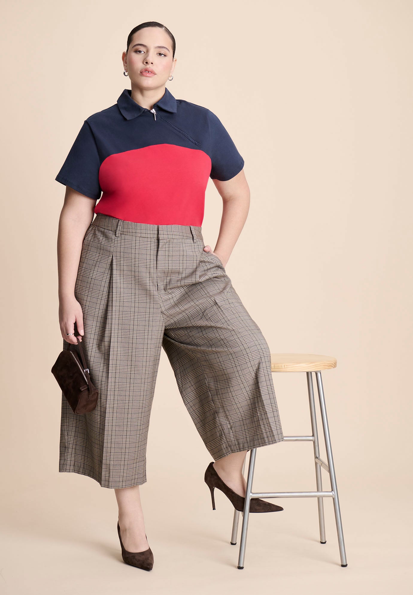 Asym Zipper Neck Polo Shirt image number 6