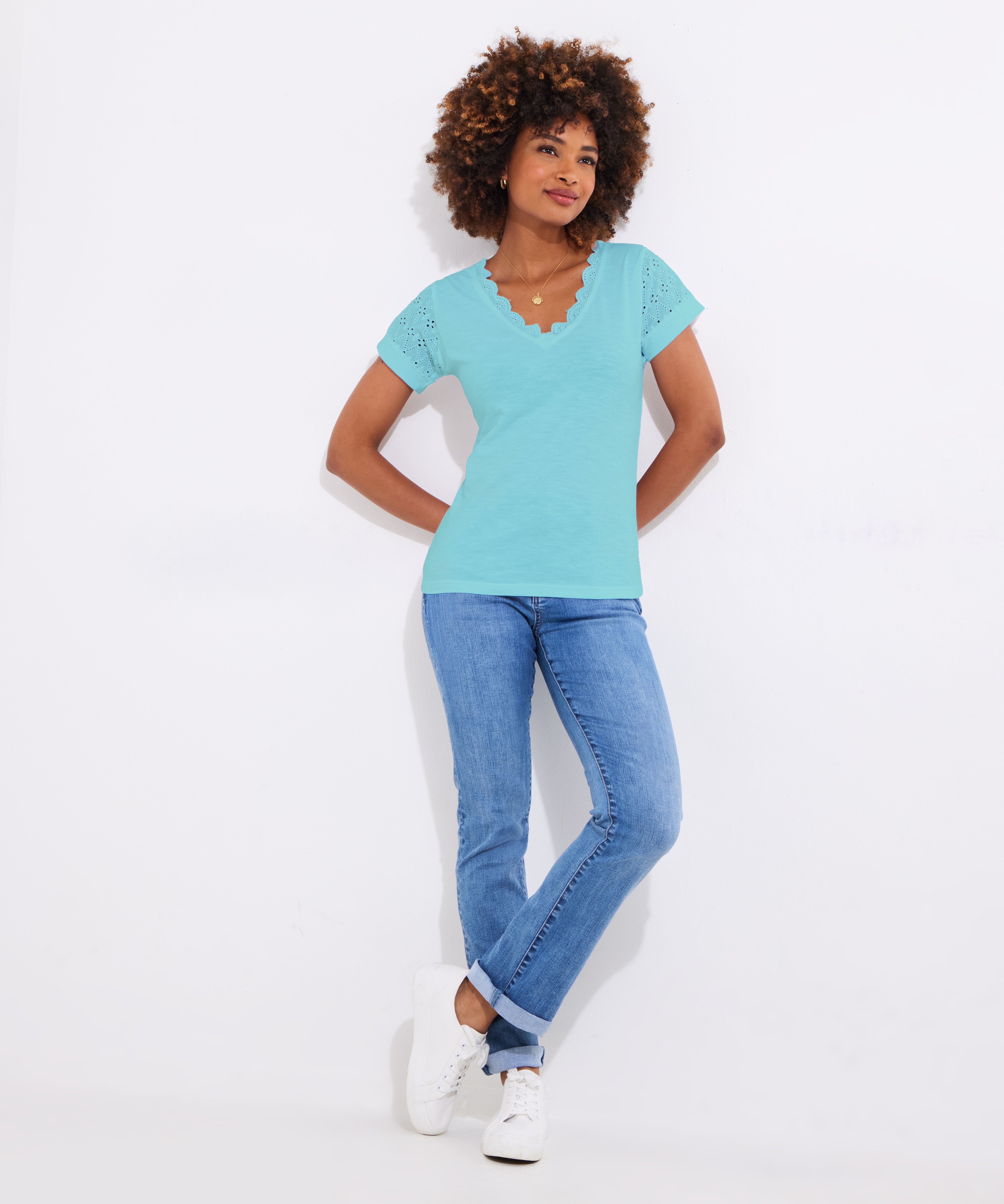 V-Neck Eyelet Tee image number 4