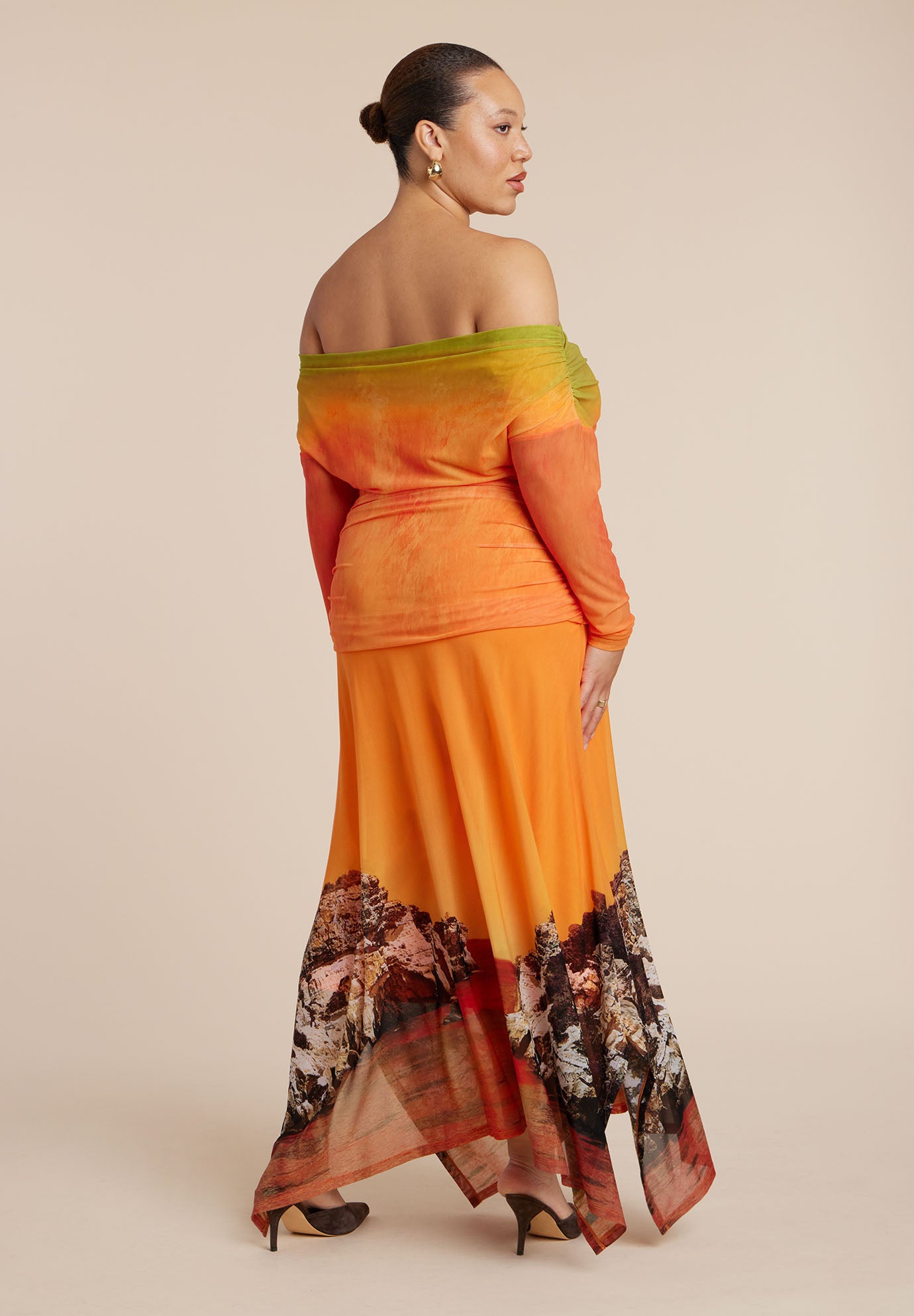 Photo Real Mesh Dress image number 4