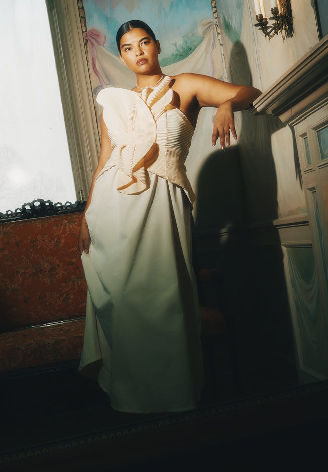 Petal Bodice Gown image number 5