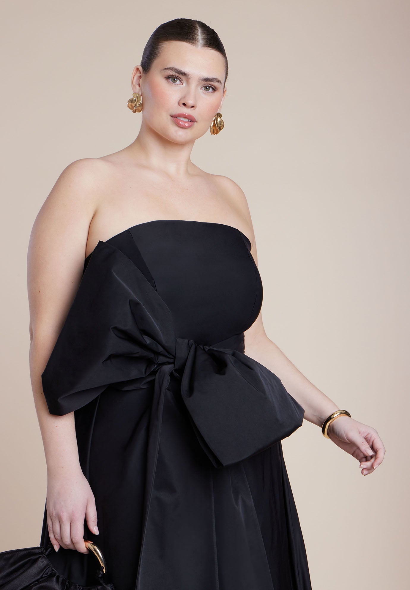 Dramatic Bow Gown image number 2