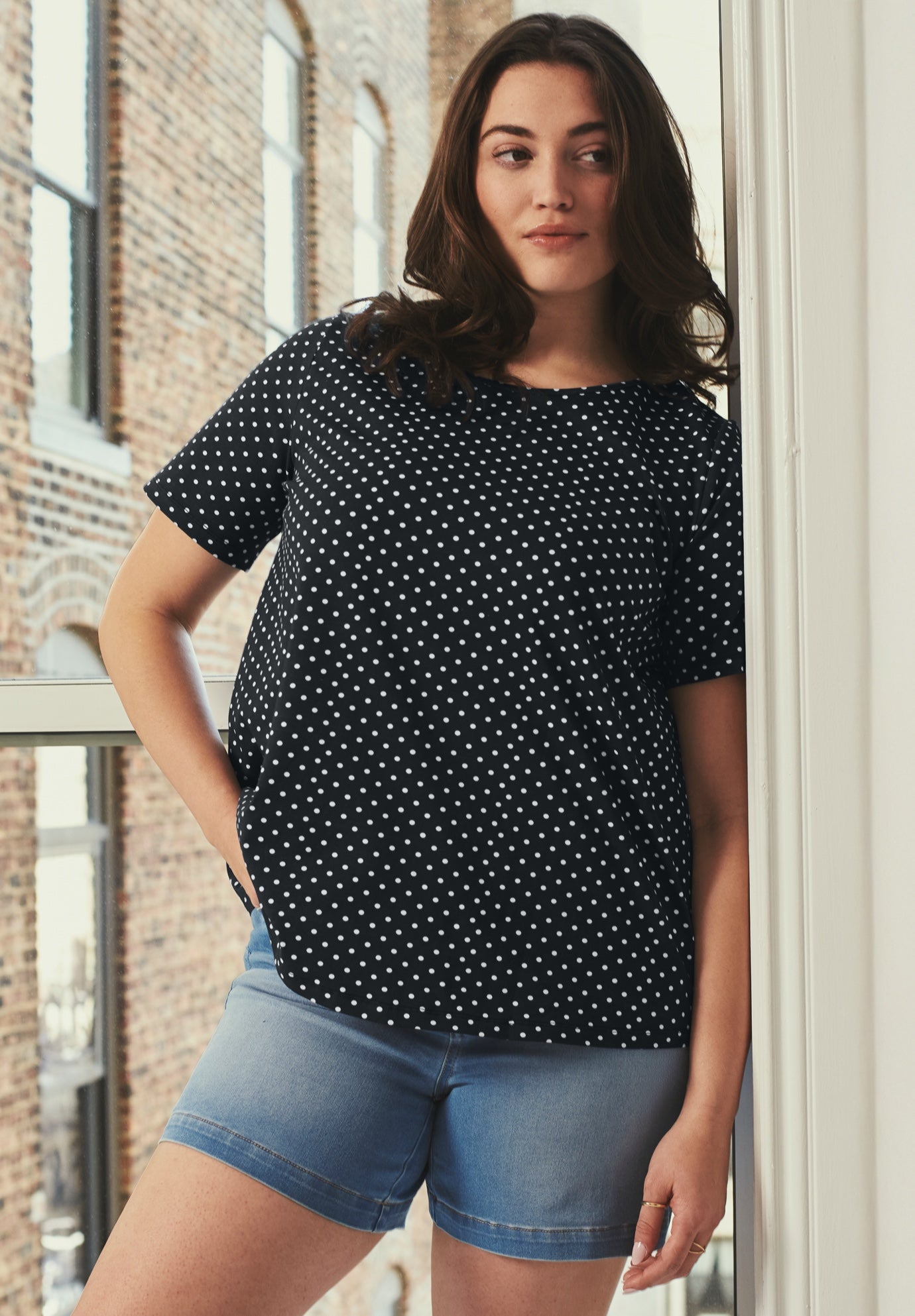 Criss-Cross Back Tee image number 0