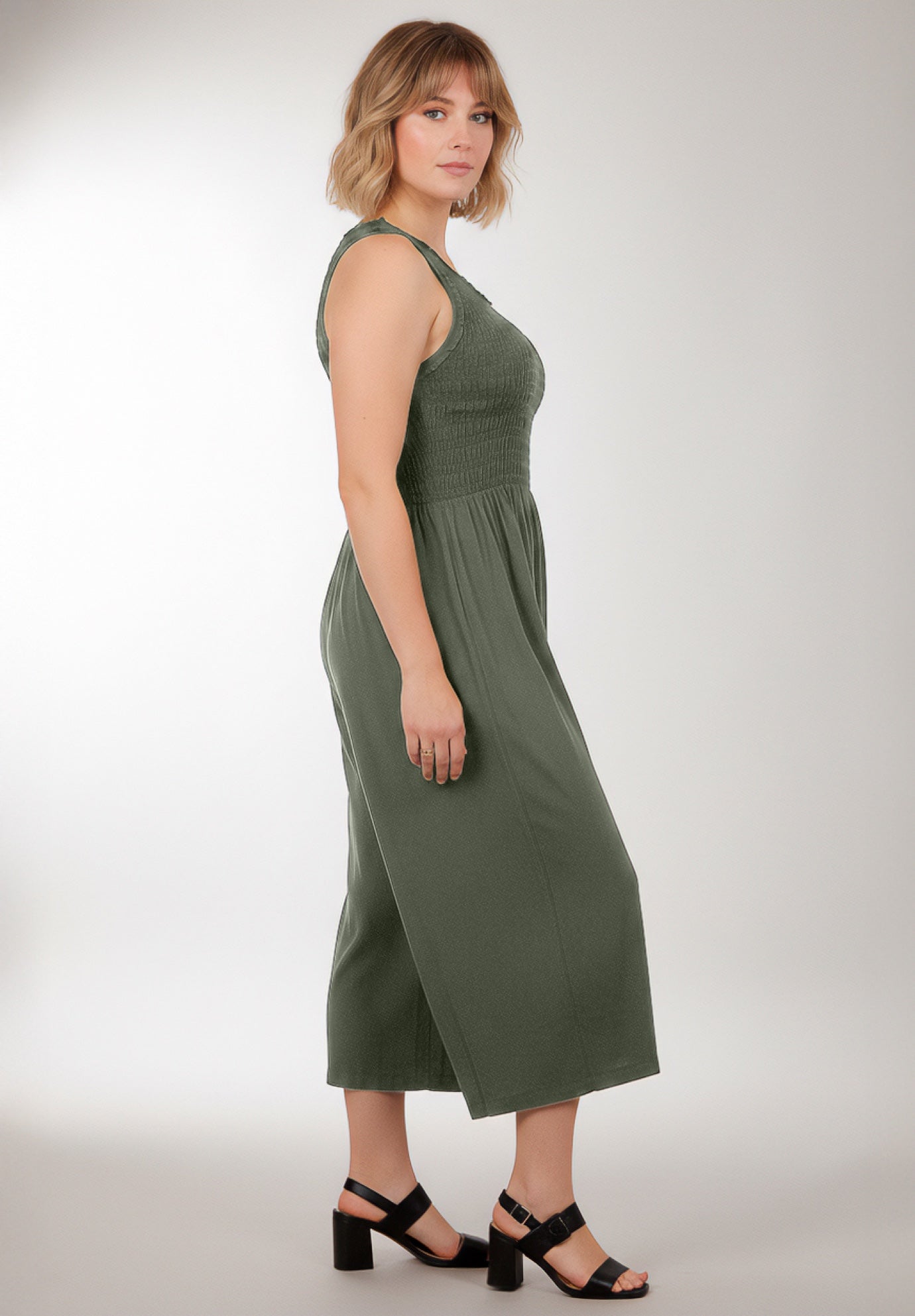 Annabelle Sleeveless Jumpsuit image number 2