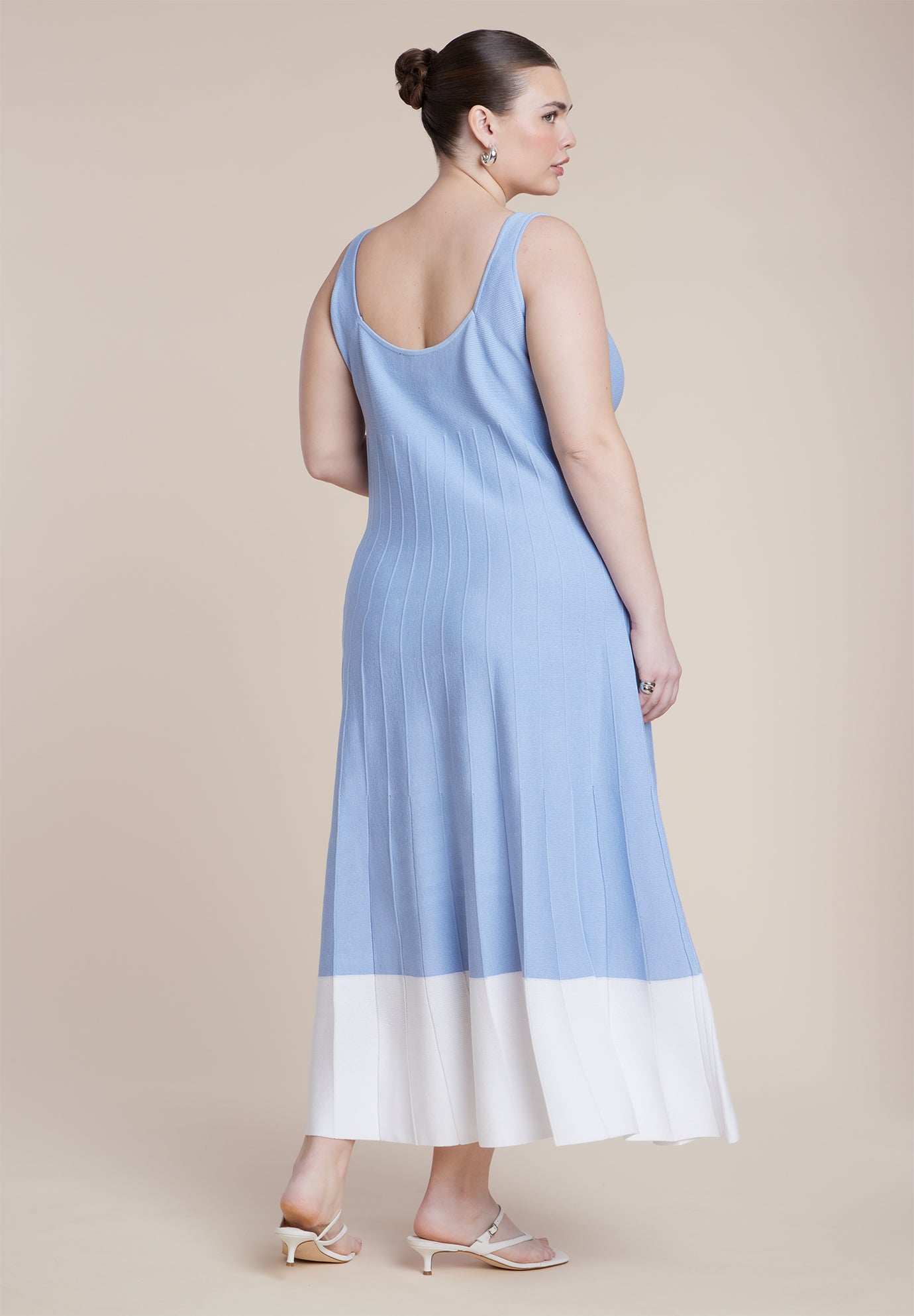 Contrast Hem Sweater Dress image number 2