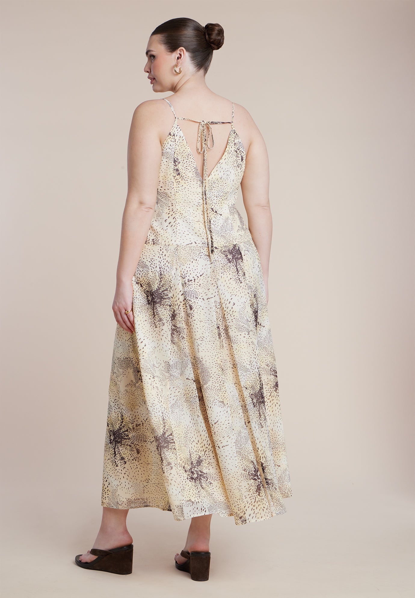 Printed Tie Straps Maxi Dress image number 3