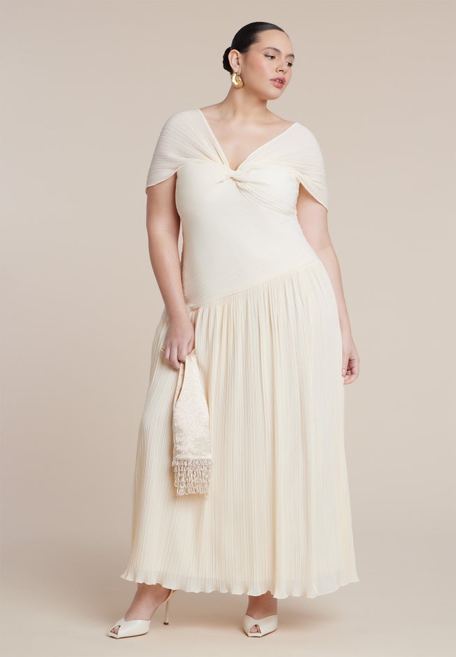 Twist Detail Pleated Chiffon Dress image number 1