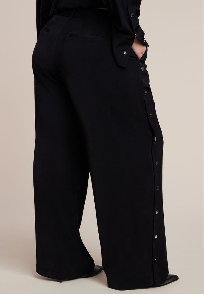 Snap Detail Wide Leg Trouser image number 1