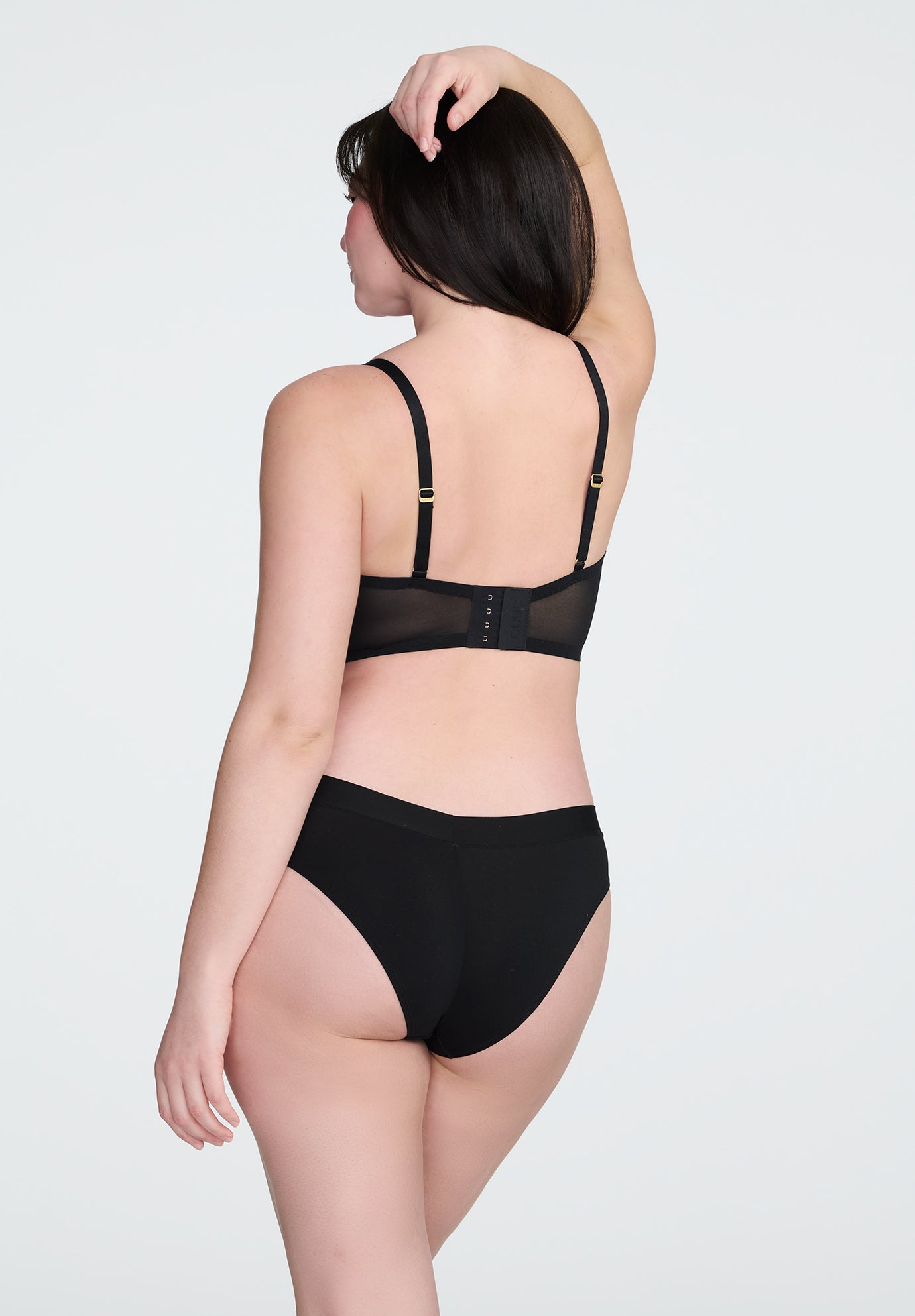 The Longline Bra - Mesh image number 3