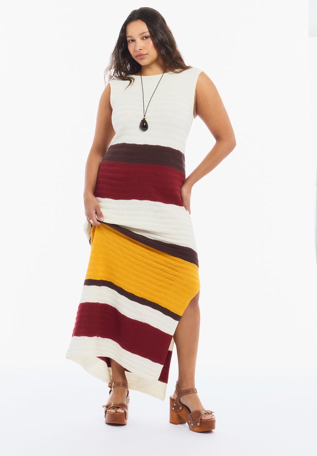 Colorblock Crochet Knit Maxi Dress image number 3