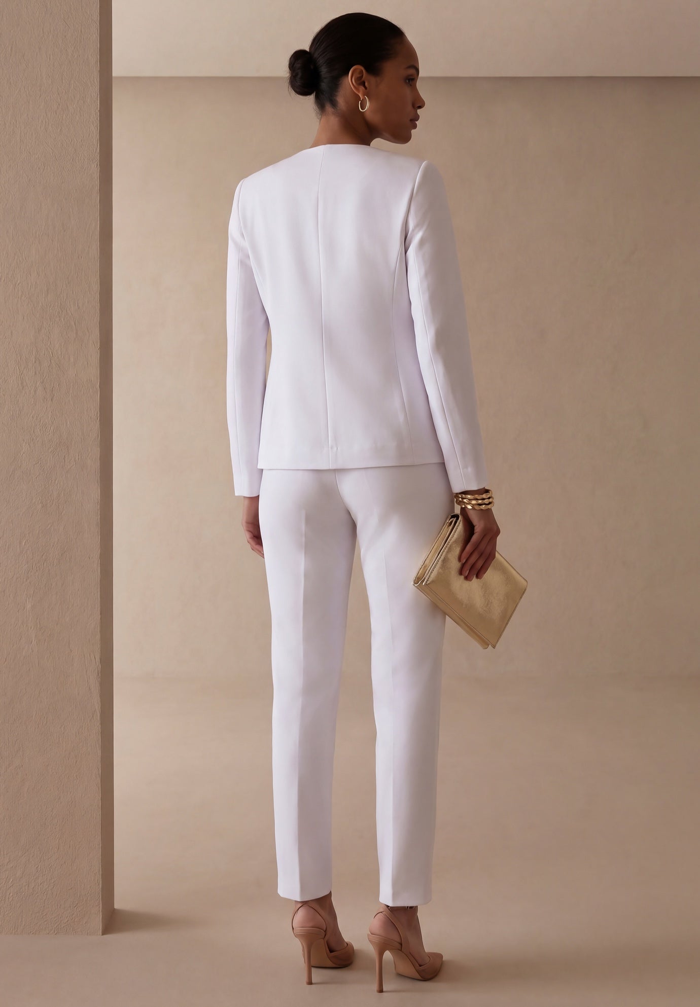 Shaped Crepe Jacket & Straight-Leg Pant Suit image number 1