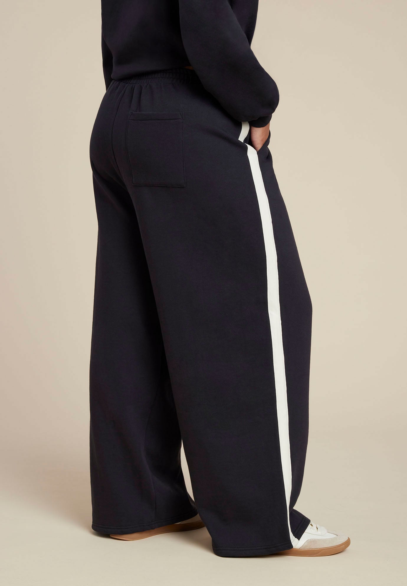 Stripe Detail Sweatpant image number 2