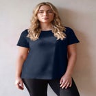 Signature Short Sleeve Tee image number 0