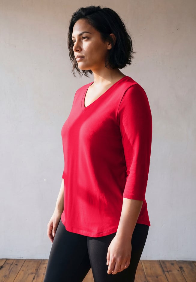Signature 3/4 Sleeve V-Neck Tee image number 2