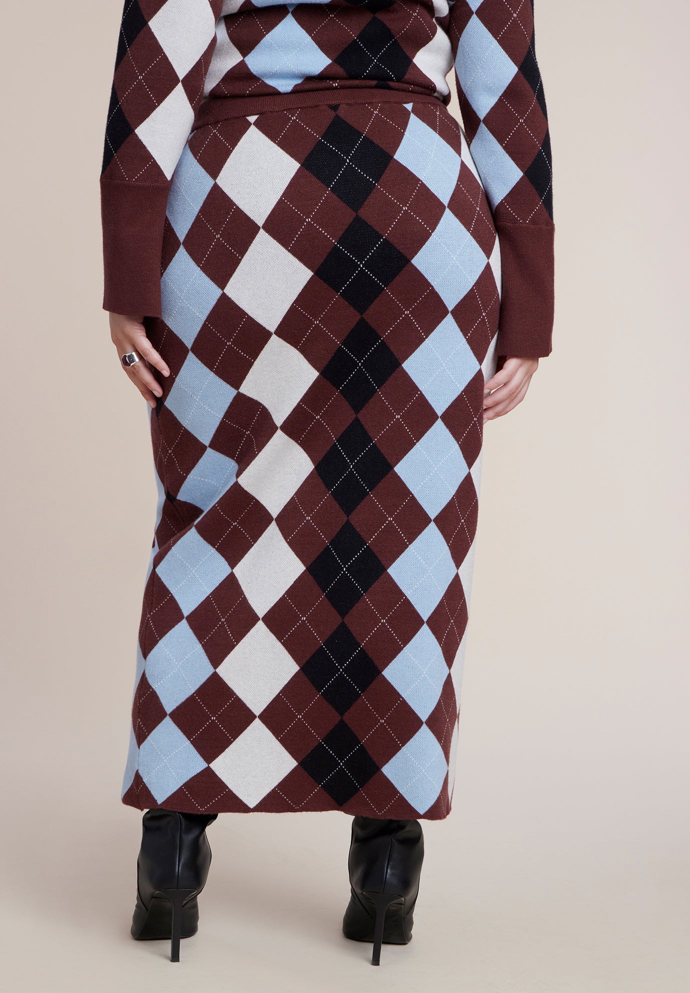 Intarsia Sweater Maxi Skirt image number 2